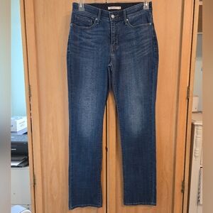 Levi's 525 straight cut